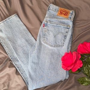 Levi 501 Jeans